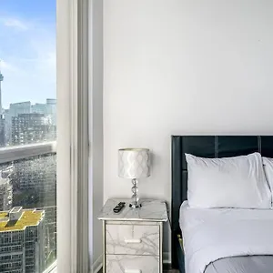 Apartment 1bdrm Comfort Away From With Parking-downtown, Toronto