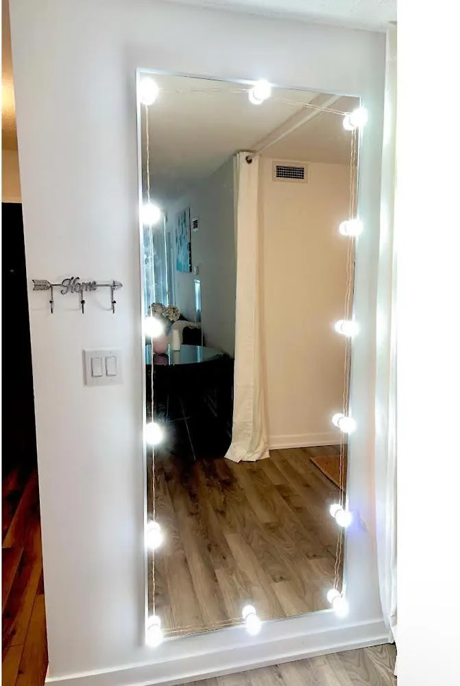 Apartment Cozy Condo Downtown Toronto Canada
